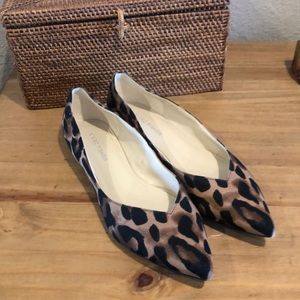 Marc Fisher leopard print pointed flats